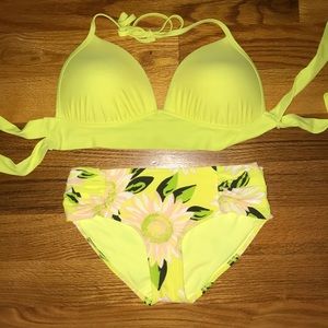 Aerie bathing suit set! Top XL bottoms L
